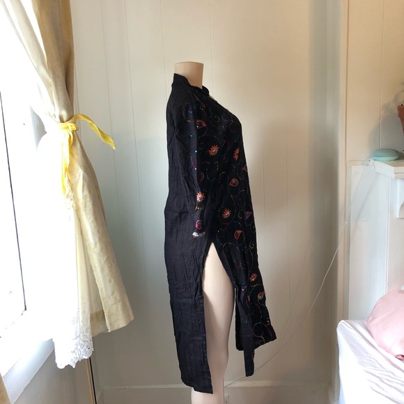 🌈 Vintage Rainbow Kurta 🌈 - Picture 4 of 5